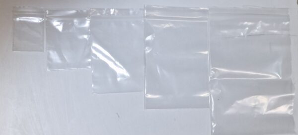 Pungi de plastic cu zip (fermoar)